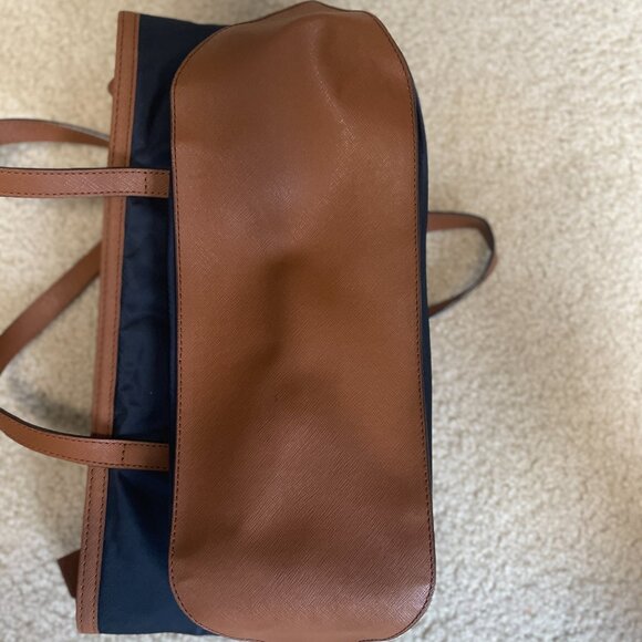 Michael Kors purse - Picture 10 of 11